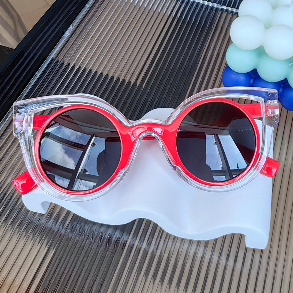 Baby and Children's Sunglasses for Boys and Girls thumbnail