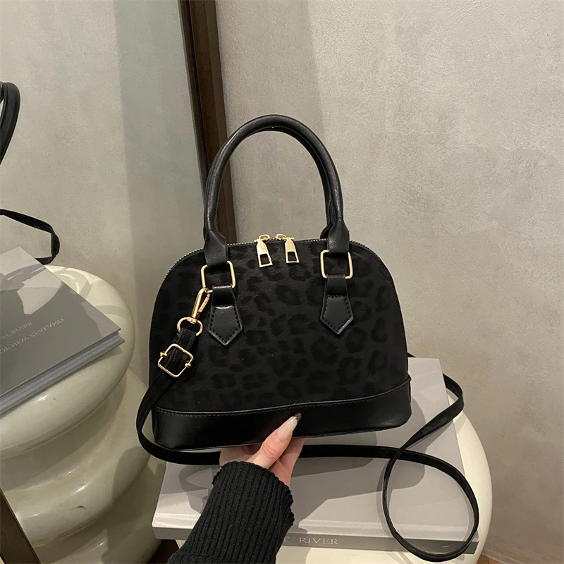 women's handbags for export thumbnail