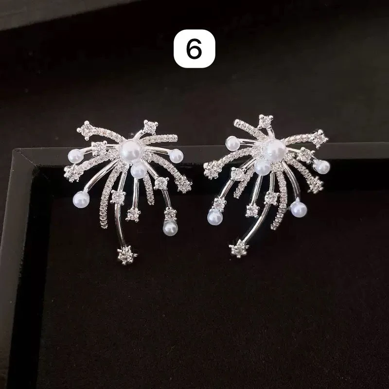 exquisite and elegant earrings thumbnail