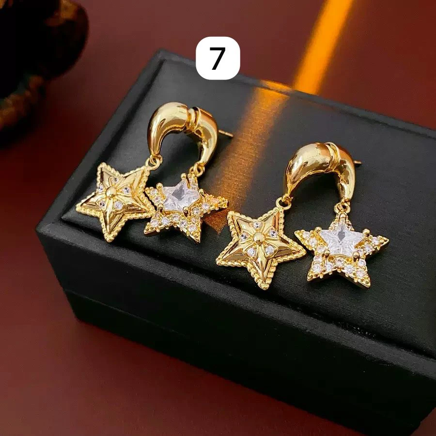 exquisite and elegant earrings thumbnail