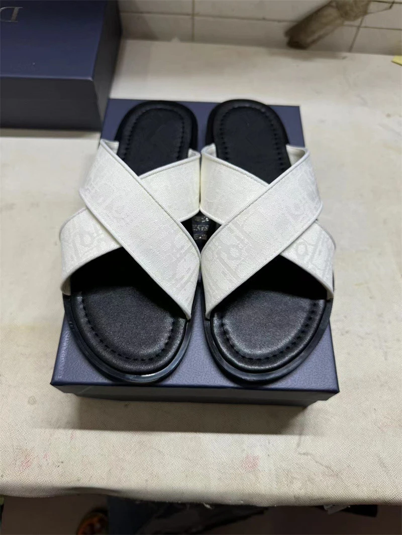 Letter Jacquard Men's Slippers thumbnail