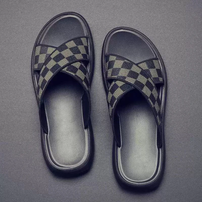 Trendy Men's Slippers