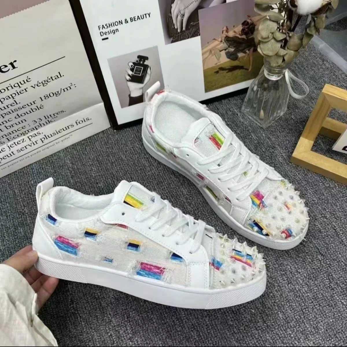 Men's and Women's Sports Casual Shoes