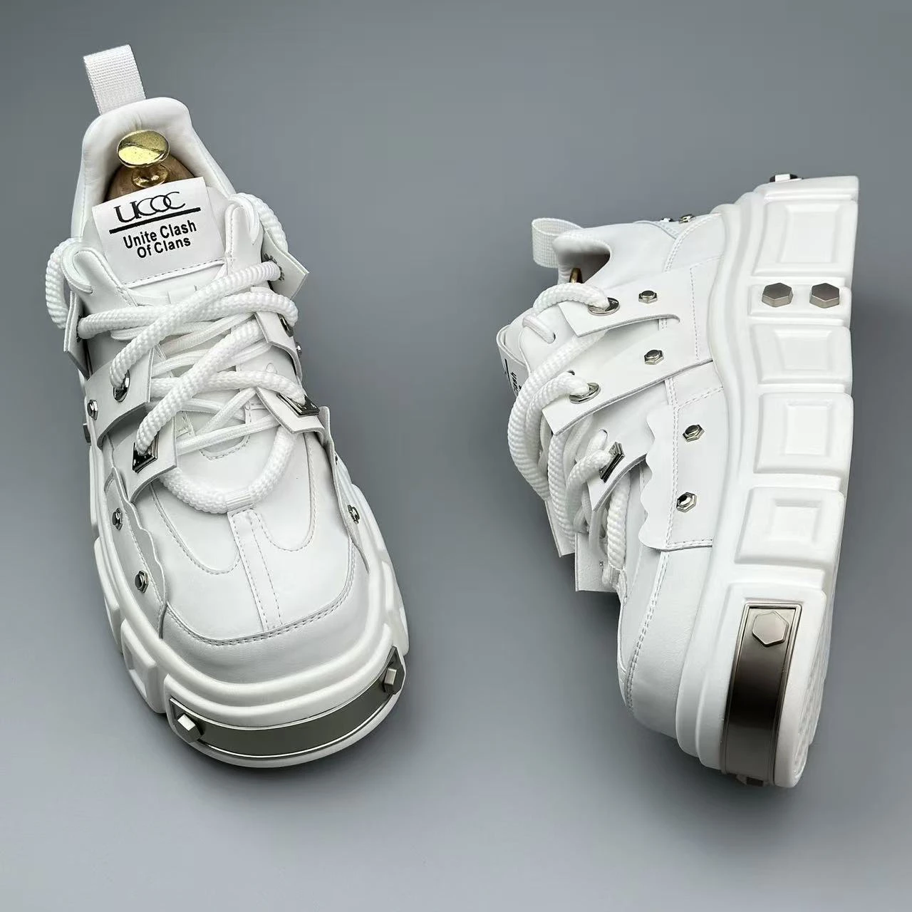 Thick-Soled Dad Shoes