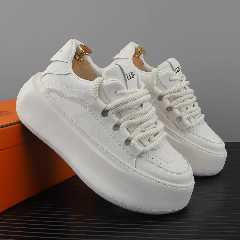 Casual Shoes thumbnail