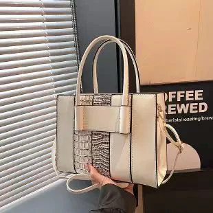 Patent Leather Bright Surface Crocodile Pattern Women's Bag thumbnail