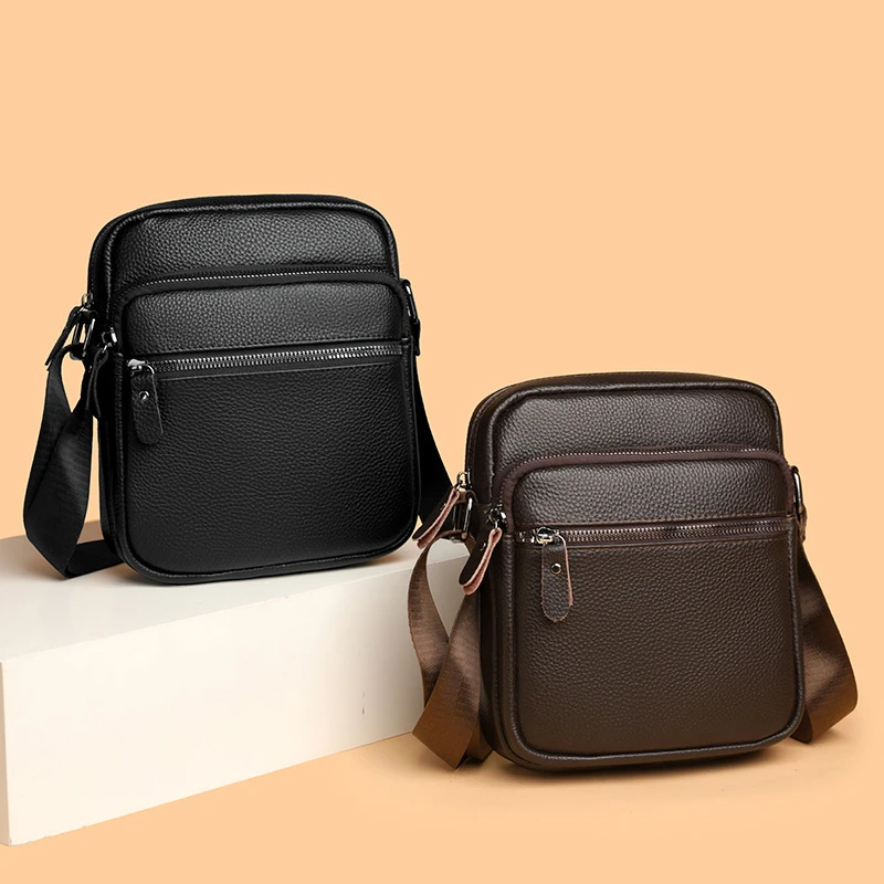 Casual and Fashionable Shoulder Bag thumbnail