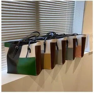 contrast color large capacity tote bag thumbnail