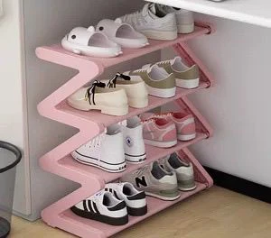 Z-shaped shoe rack