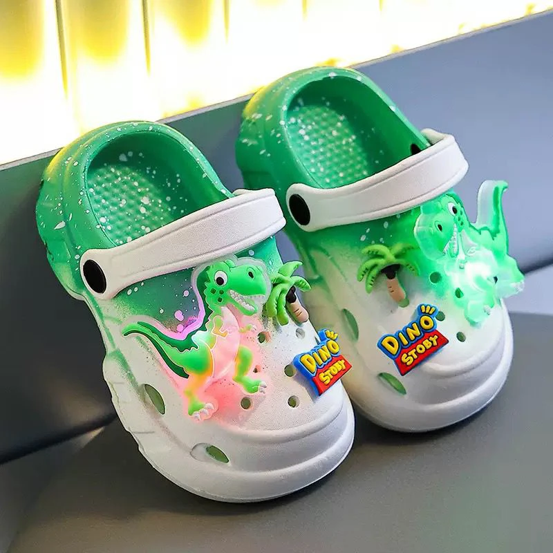 Children's sandals thumbnail