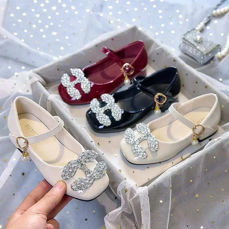 High-heeled princess shoes for girls