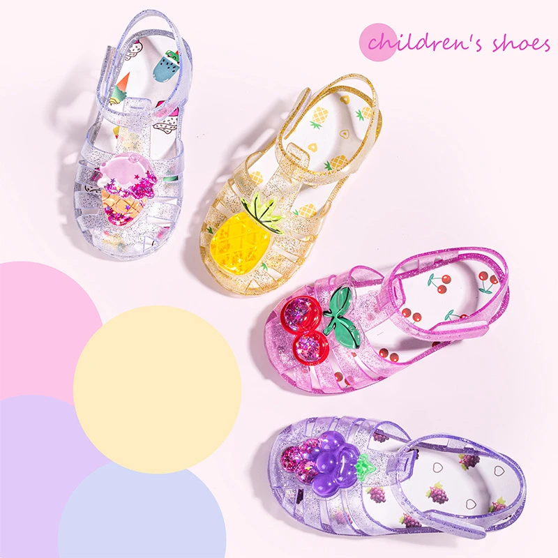 Children's sandals thumbnail