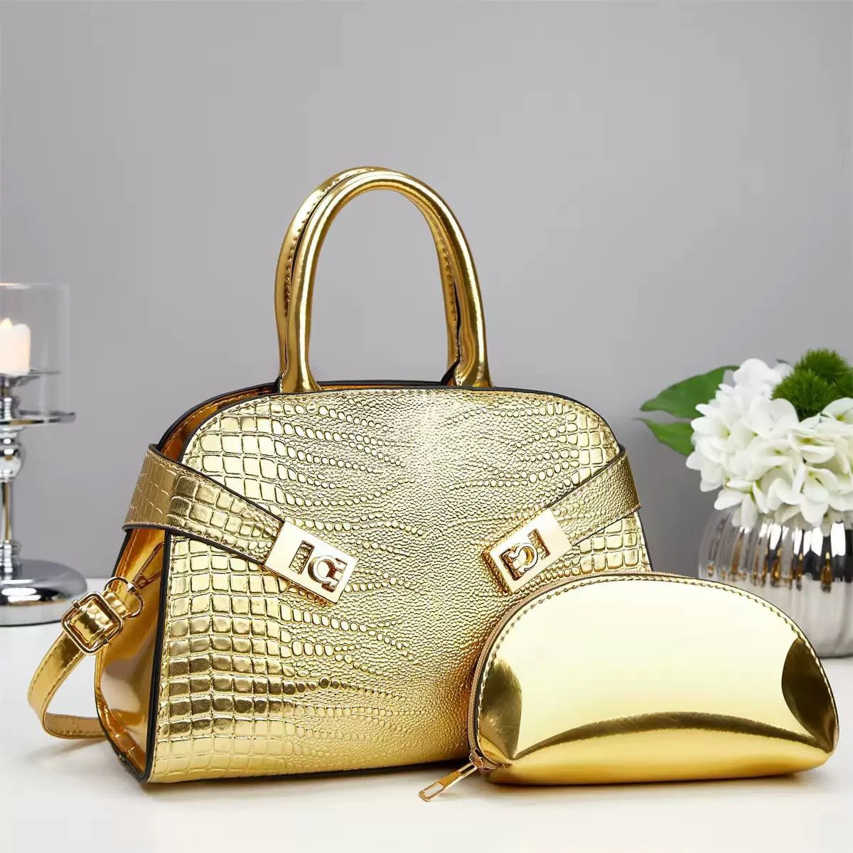 Luxury Women's Bags thumbnail