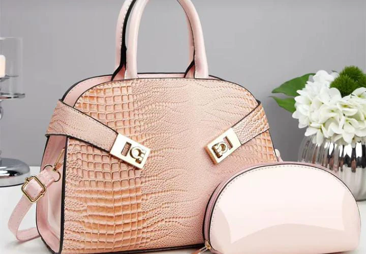 Luxury Women's Bags thumbnail