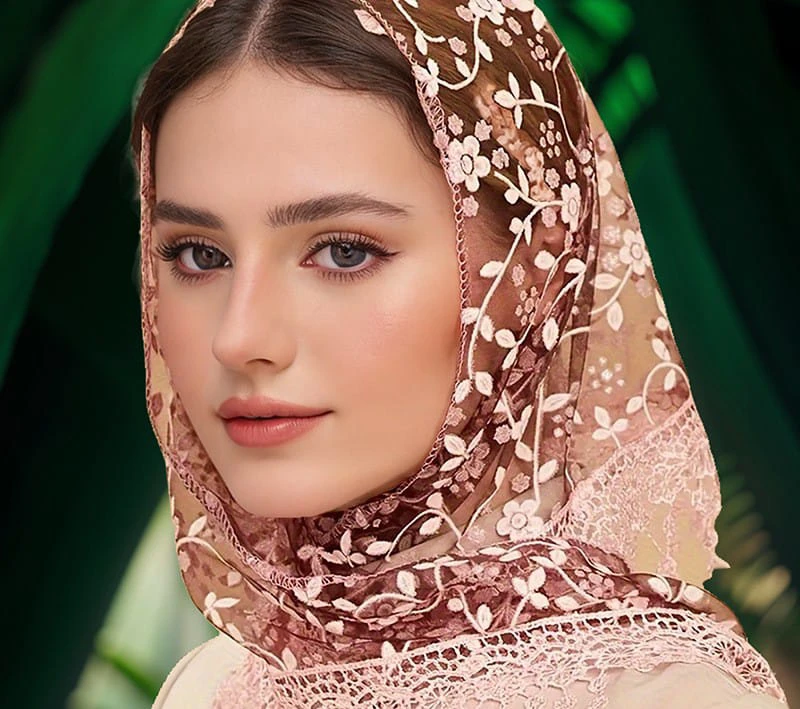 Fashion New Floral Lace Korean Style Triangle Scarf