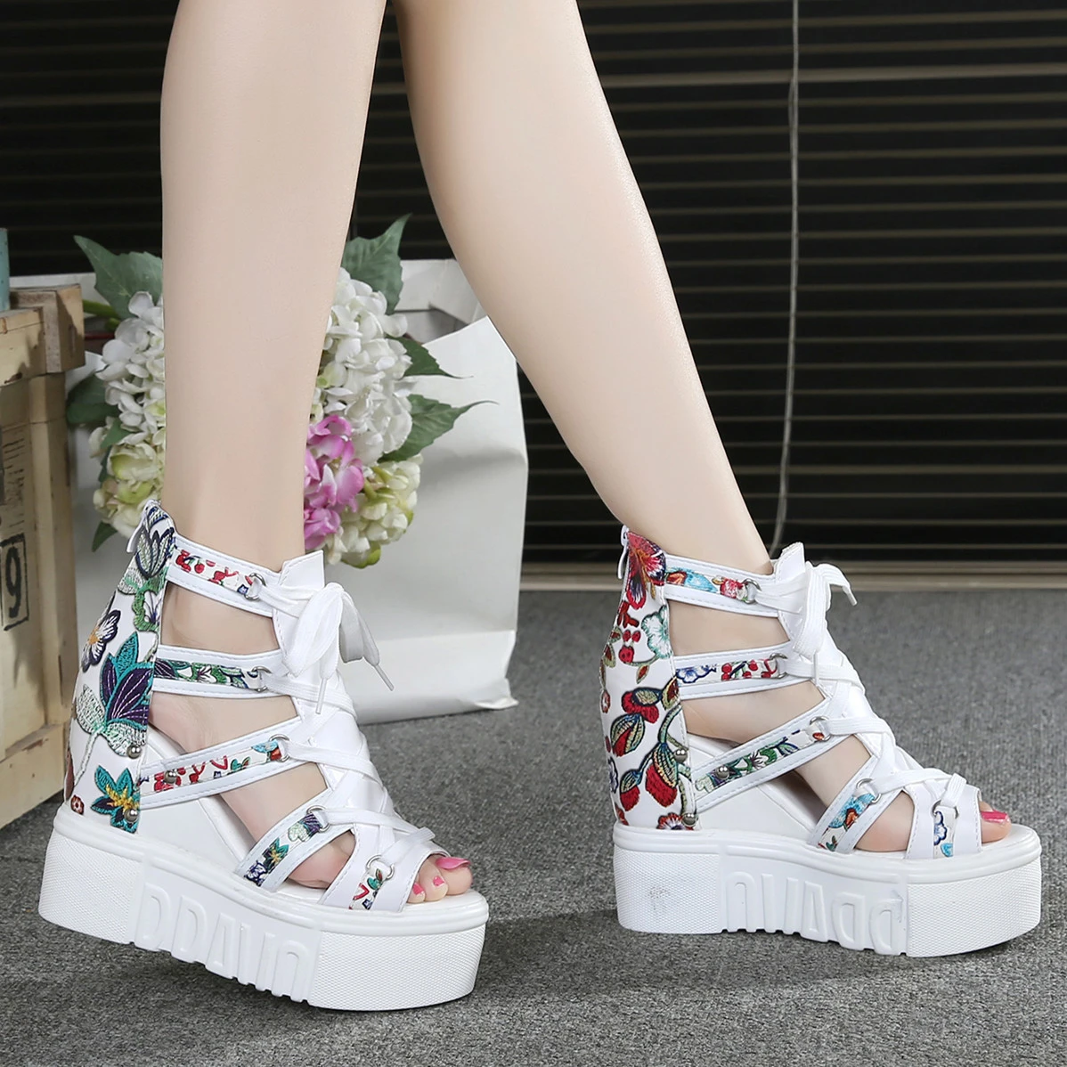 Spring and Summer Peep-Toe Mesh Platform Wedge Heel thumbnail