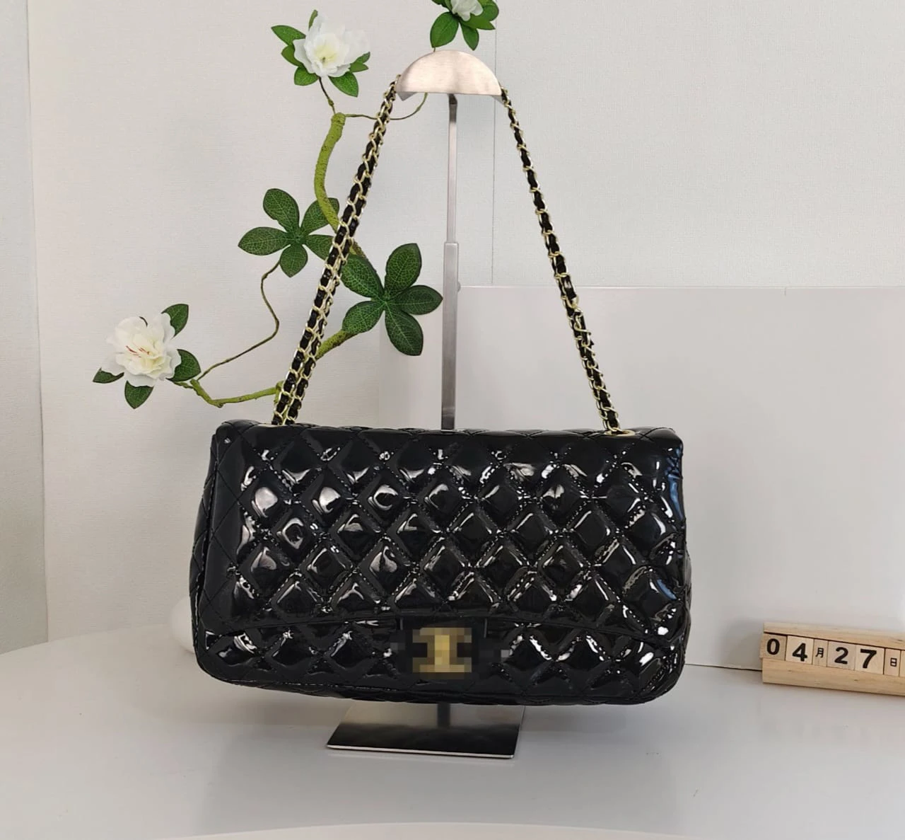 New Chain Small Square Bag thumbnail