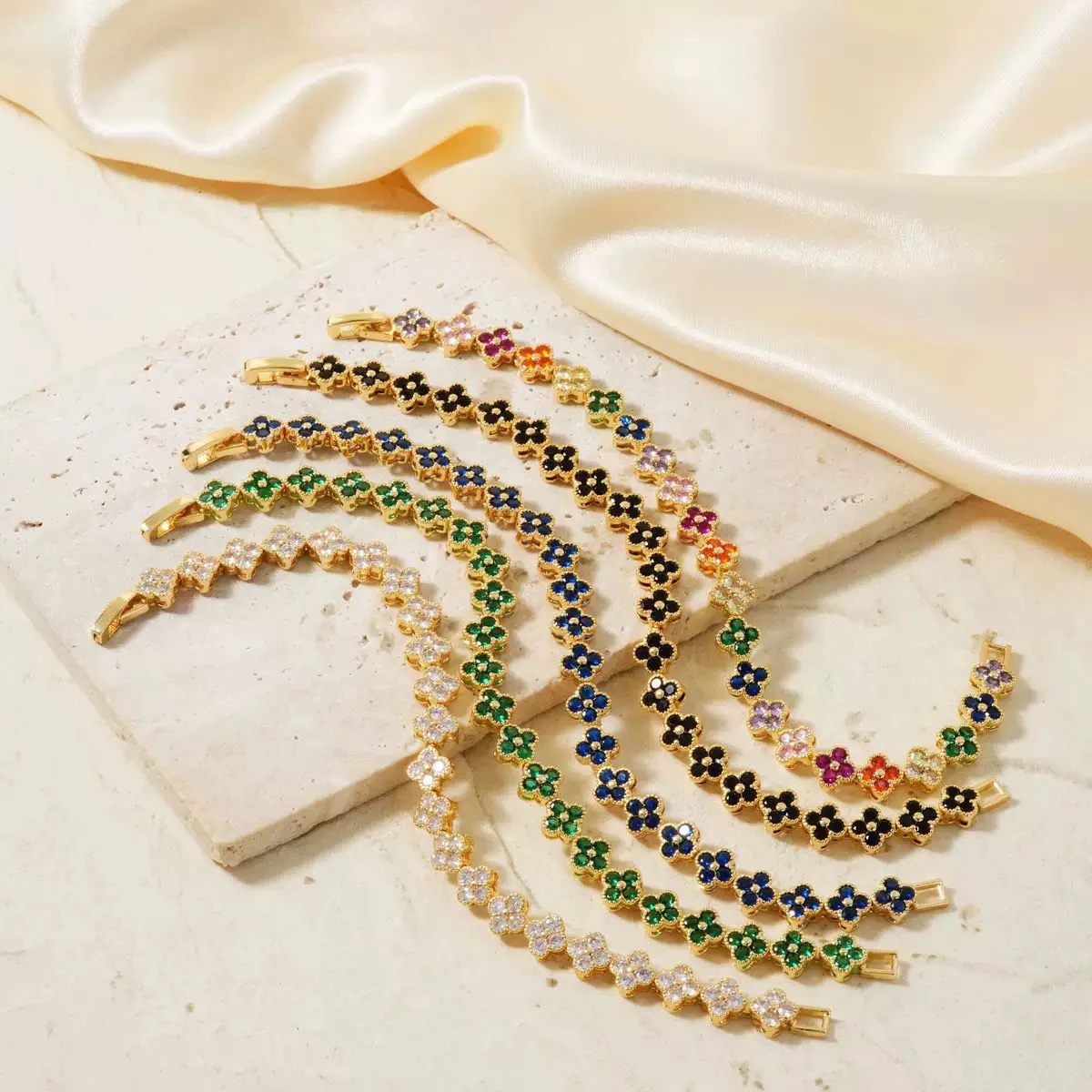 Colorful Four-leaf Clover Bracelet