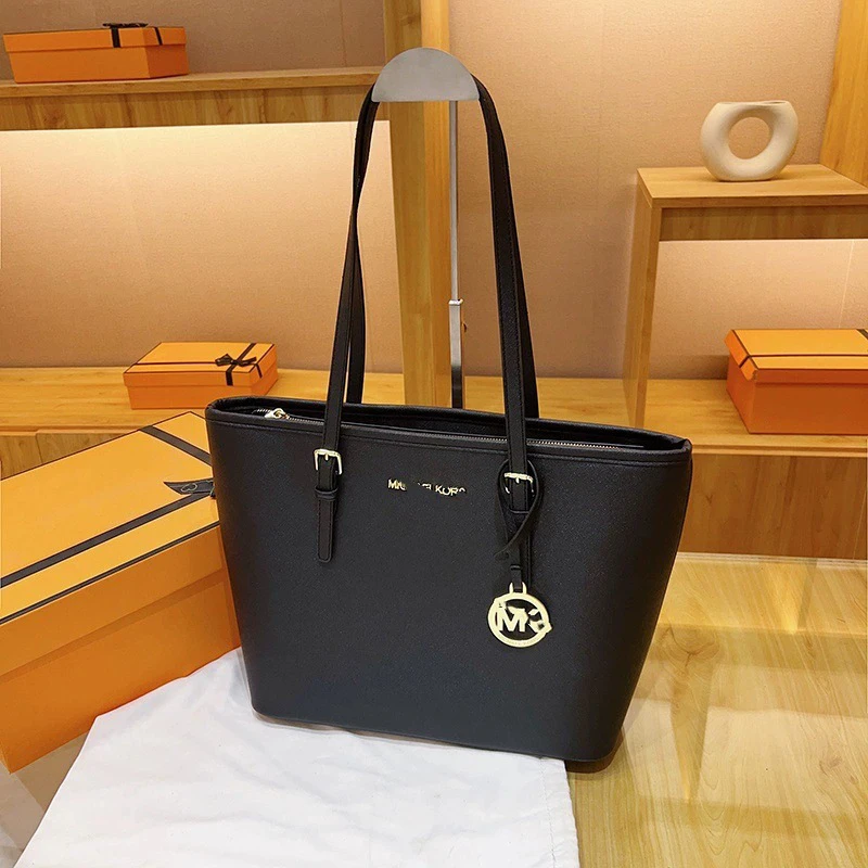 New Tote Women's Shoulder Bag thumbnail