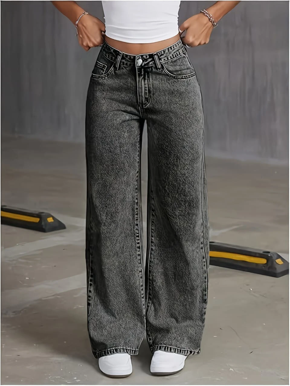 Amazon Bow-Knot Embroidered Jeans for Girls