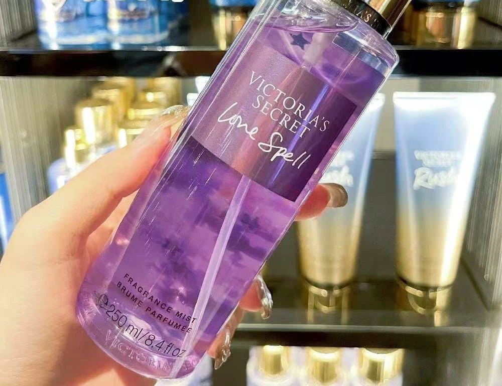 Victoria's Secret Fragrance Spray Body thumbnail