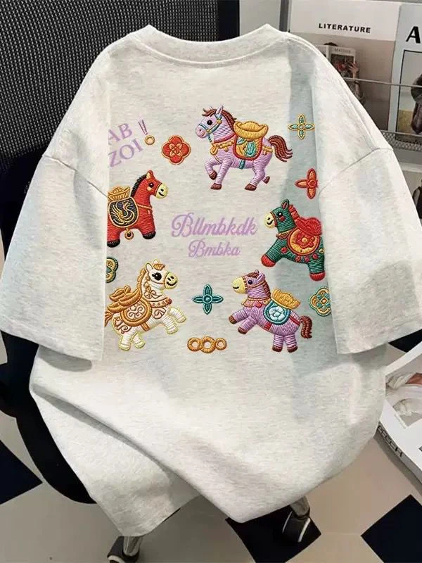 Round-Neck Couple T-Shirt thumbnail