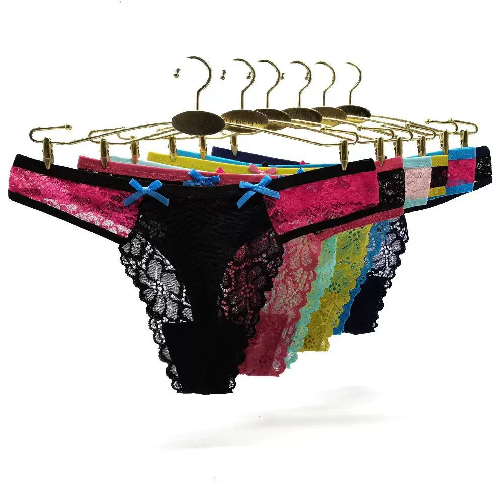 New floral lace thong