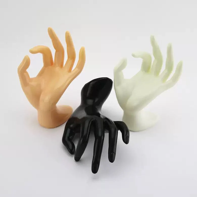 Plastic jewelry stand