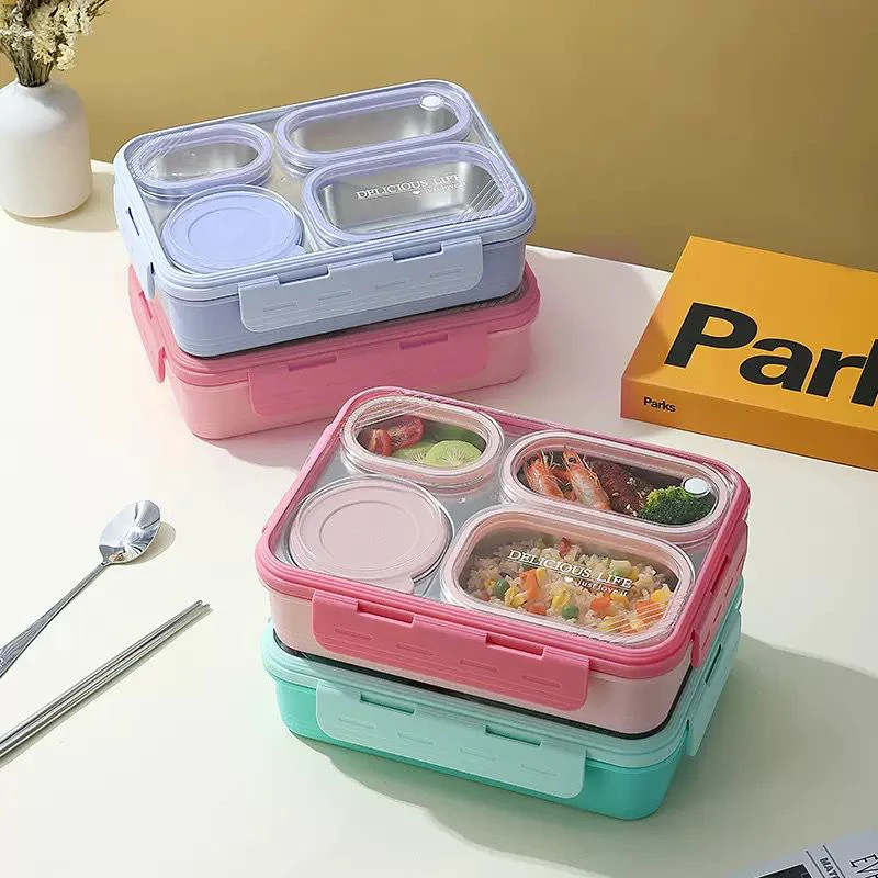 Bento style lunch box