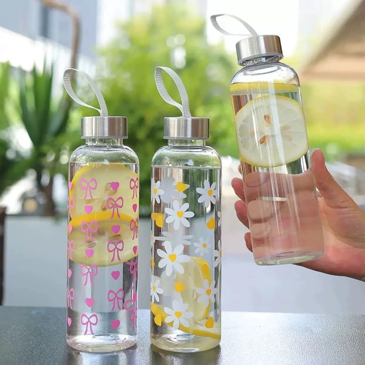 Leak proof portable water bottle