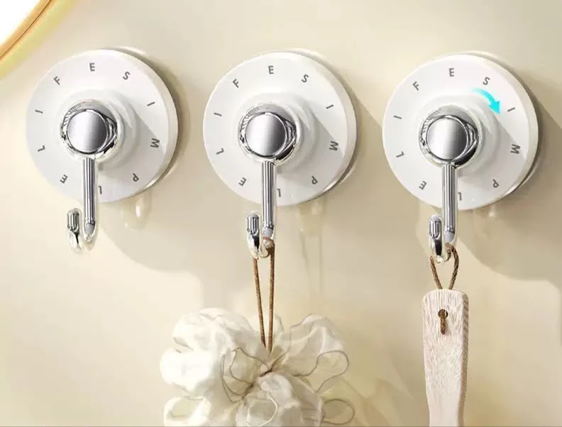 Rotating hook