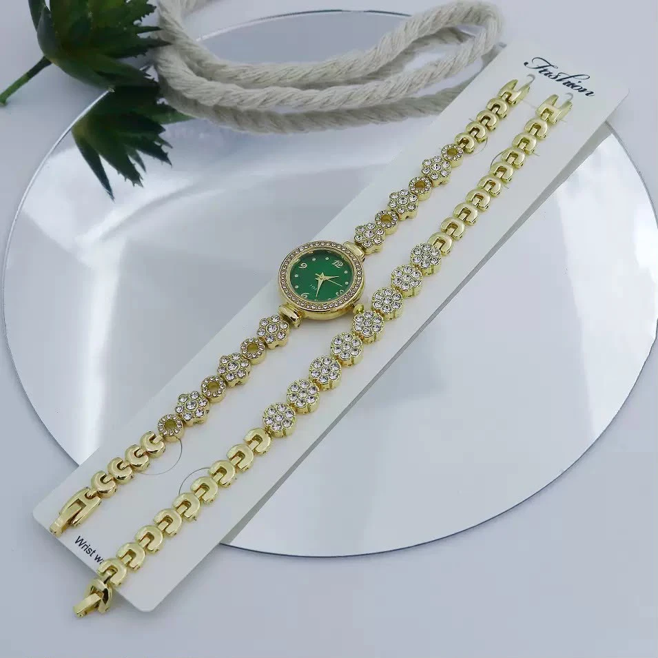 Women's fashion wrists watch