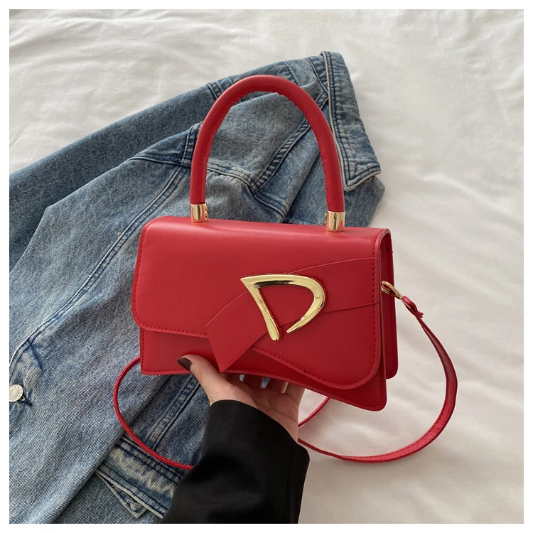 Stylish small square bag thumbnail