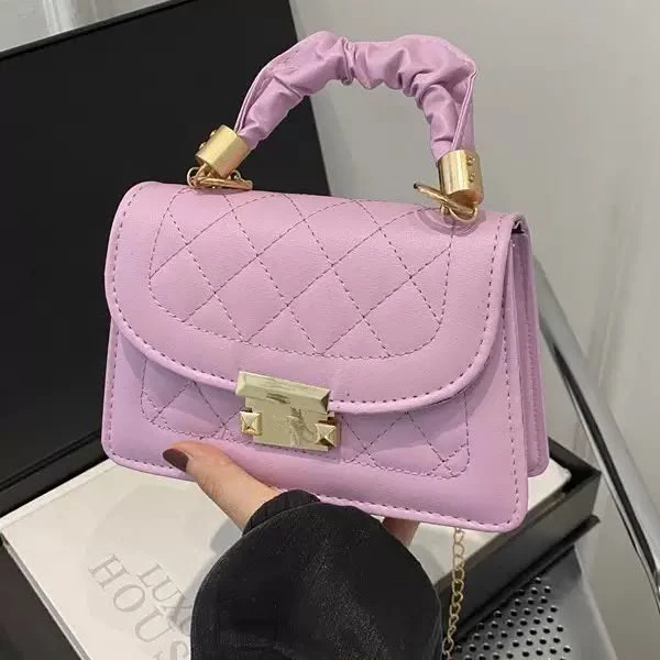 Small fashionable shoulder bag