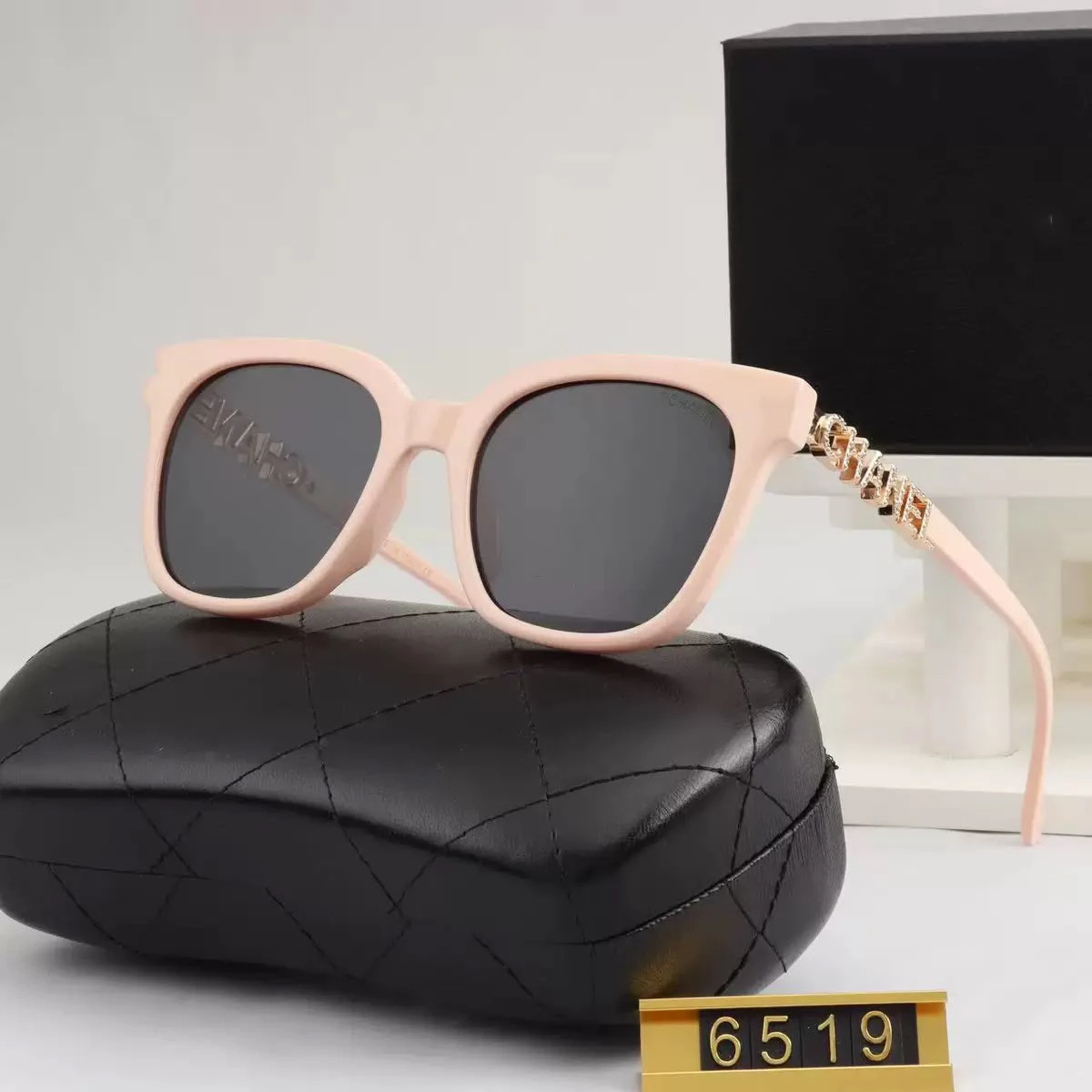 Chanel inspired sunglasses thumbnail