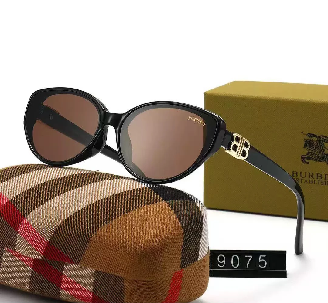 Burberry large frame sunglasses thumbnail