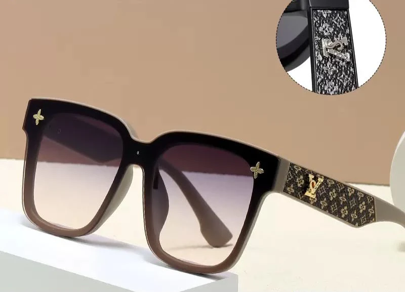 Square frame sunglasses thumbnail