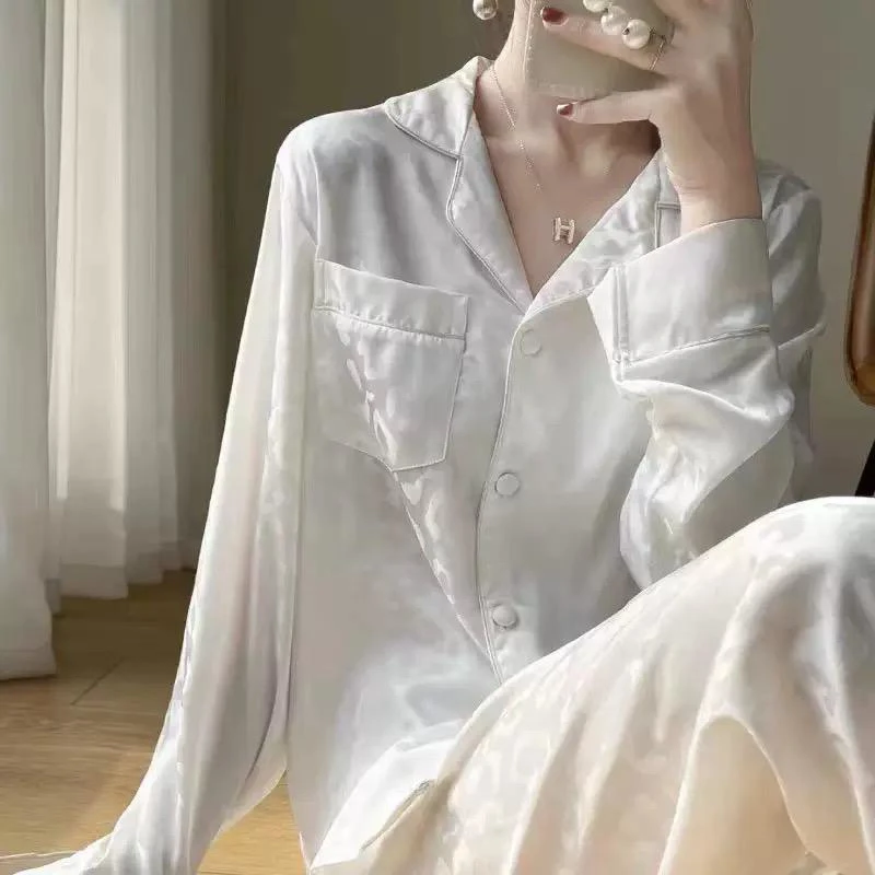 Long sleeve pajamas