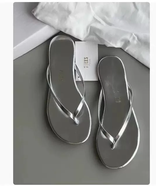 Soft and comfortable footwear thumbnail