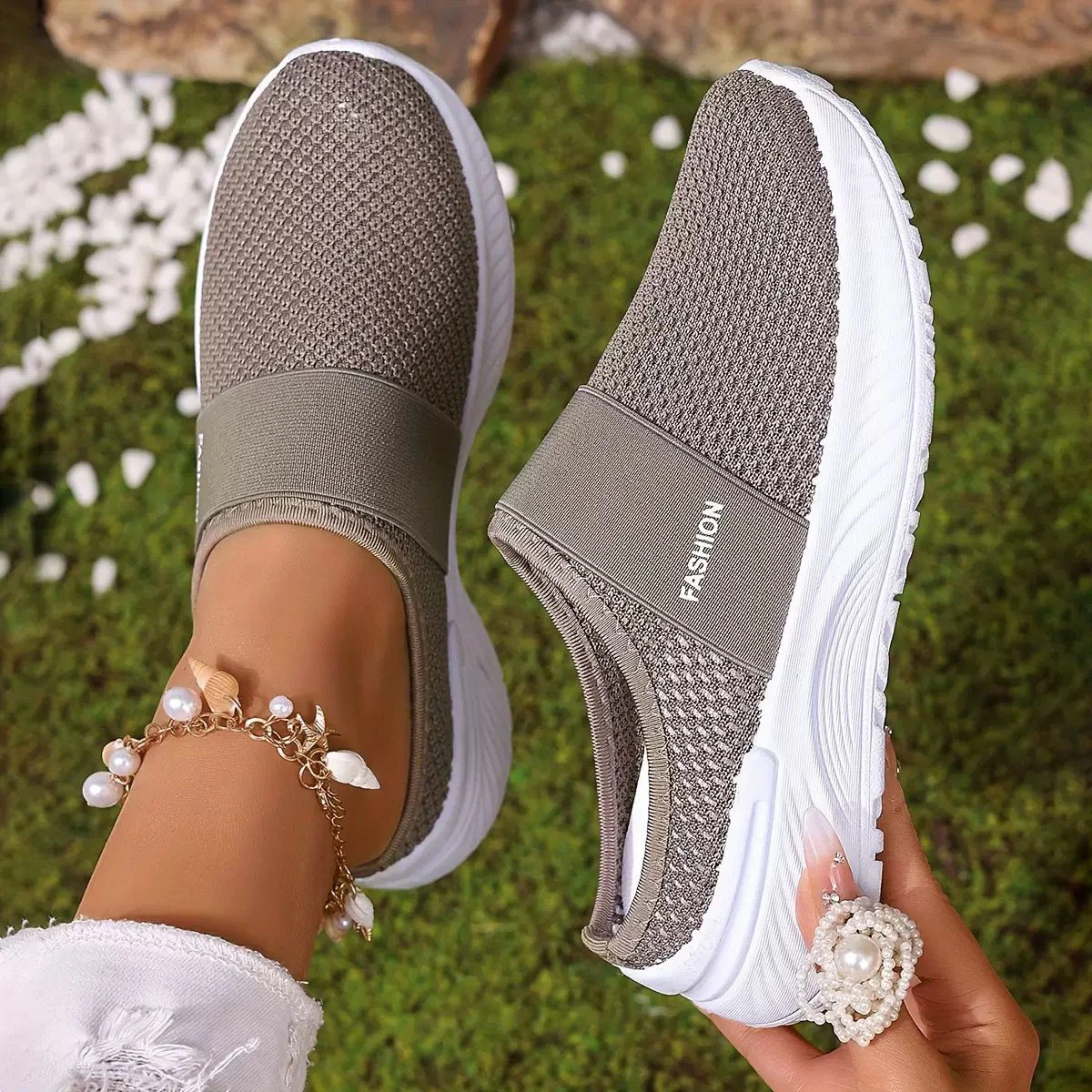 Women's half slip shoes thumbnail