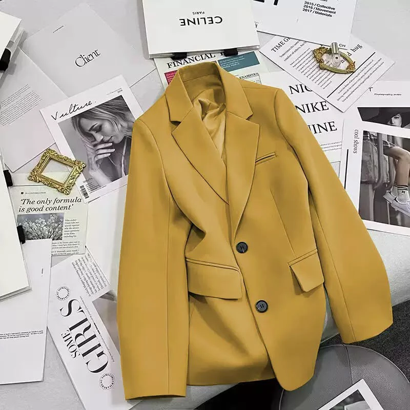 Casual and elegant jacket suit thumbnail