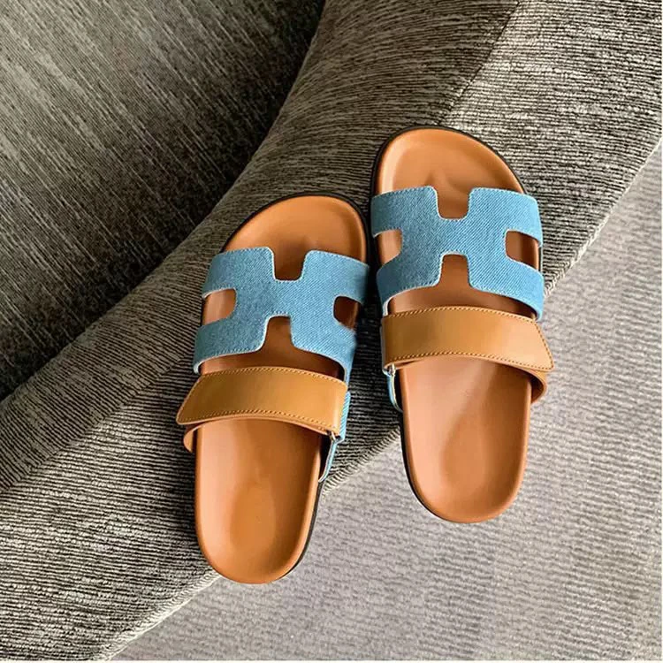 Fashionable Thick-Soled Platform thumbnail