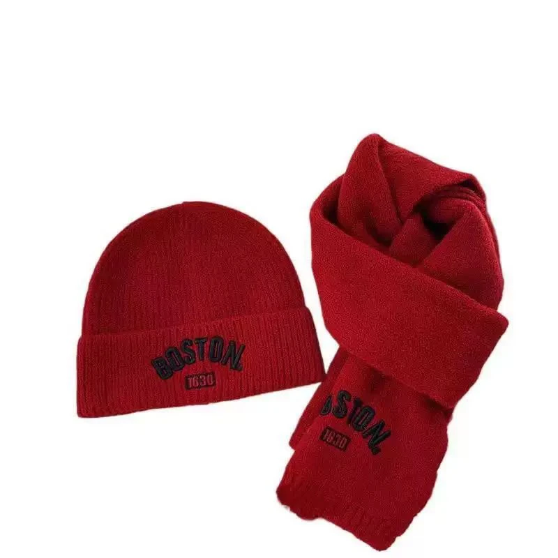 Children's knitted hat and scarf set