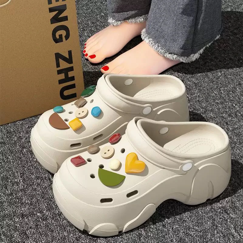 Outdoor Crocs for ladies