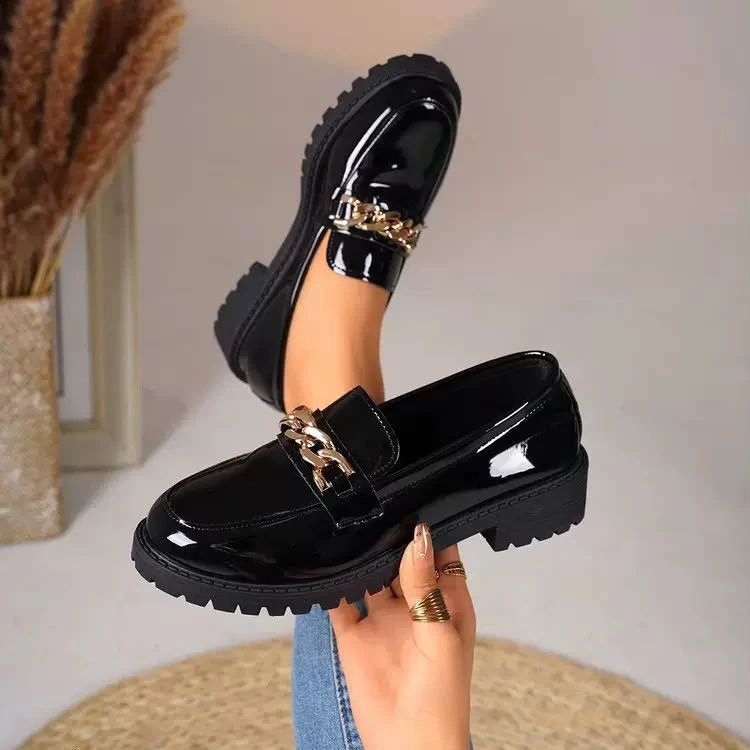 Loafers for women