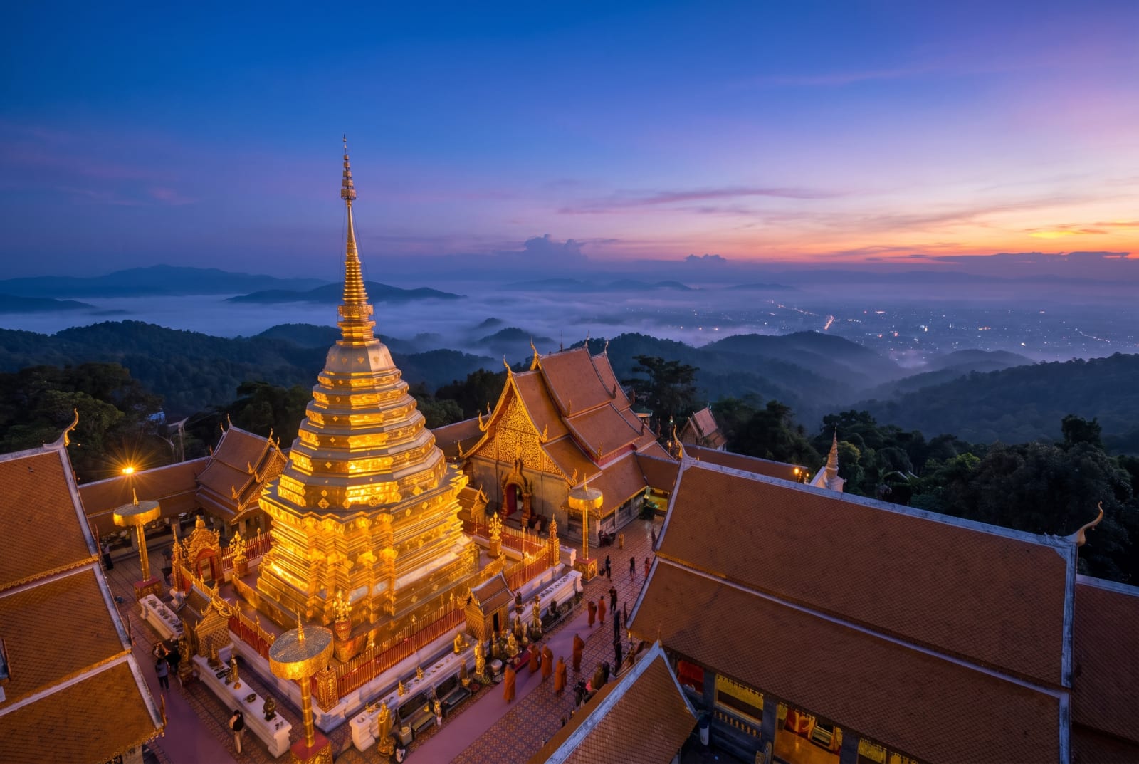 Wat Phra That Doi Suthep, Chiang Mai — golden chedi above the mountains