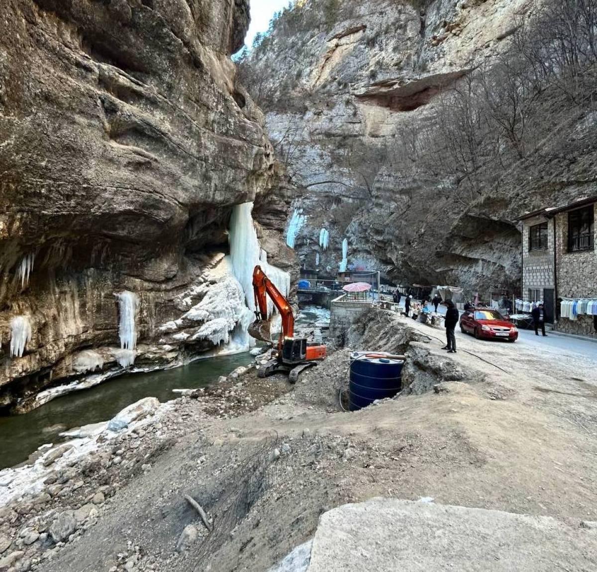 Работа в чегеме. Село Булунгу Кабардино Балкария. Чегемское ущелье Булунгу. Верхний Чегем Булунгу. Булунгу Кабардино-Балкария достопримечательности.