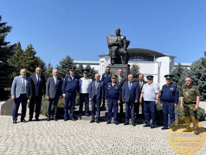 Нальчик посетили 12 Героев Советского Союза и России в рамках патриотической акции