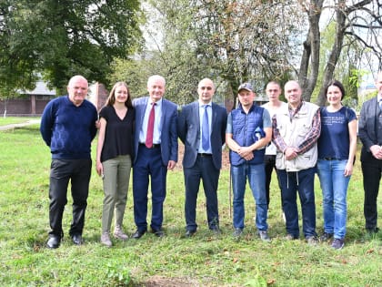 В Нальчике высадили секвойи