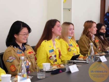 Мэр Пятигорска поздравил молодёжных активистов с Днем студотрядов